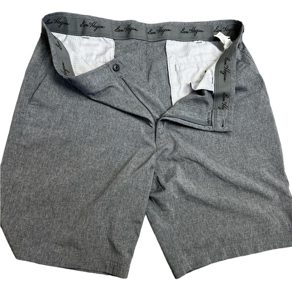 Ben Hogan Performance Athletic Moisture Wicking Stretch Casual Golf Shorts - Picture 3 of 7